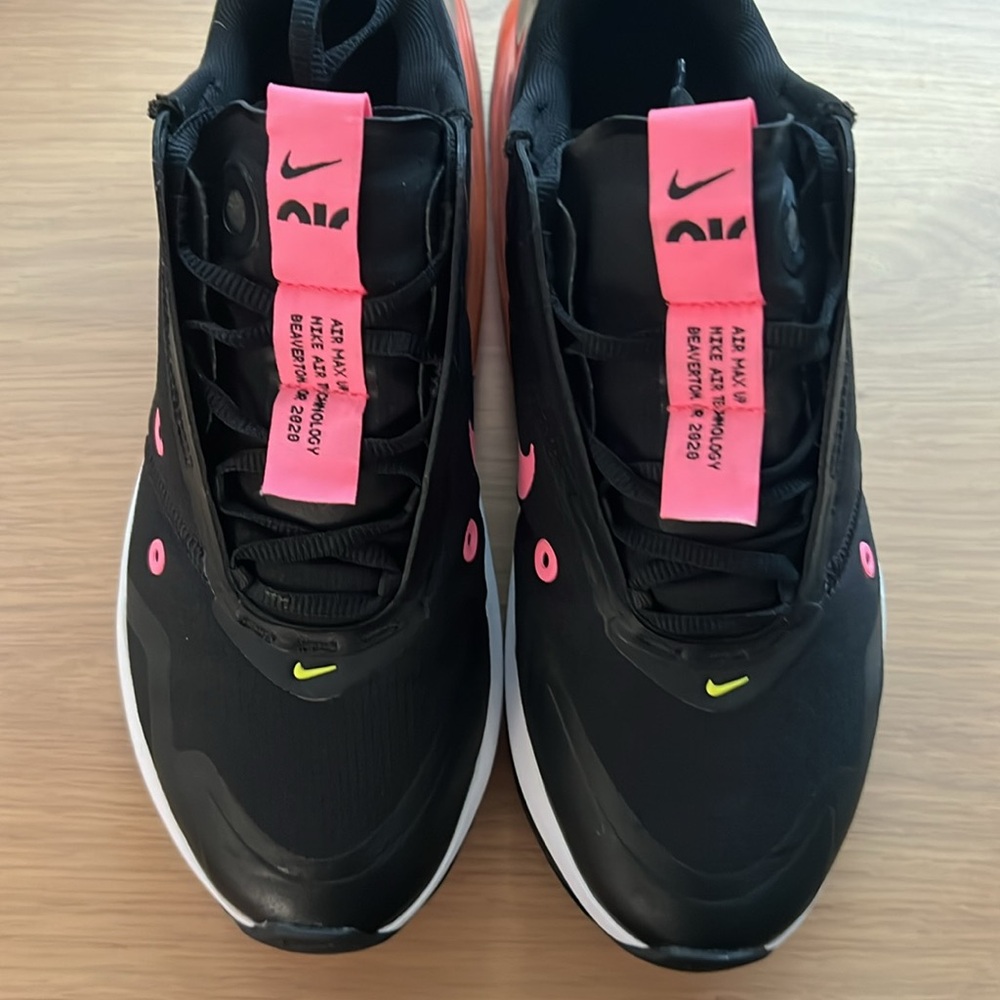 LNIB - Women’s Air Max UP - Black Cyber Sunset Pulse - Size 8 - Picture 3 of 8
